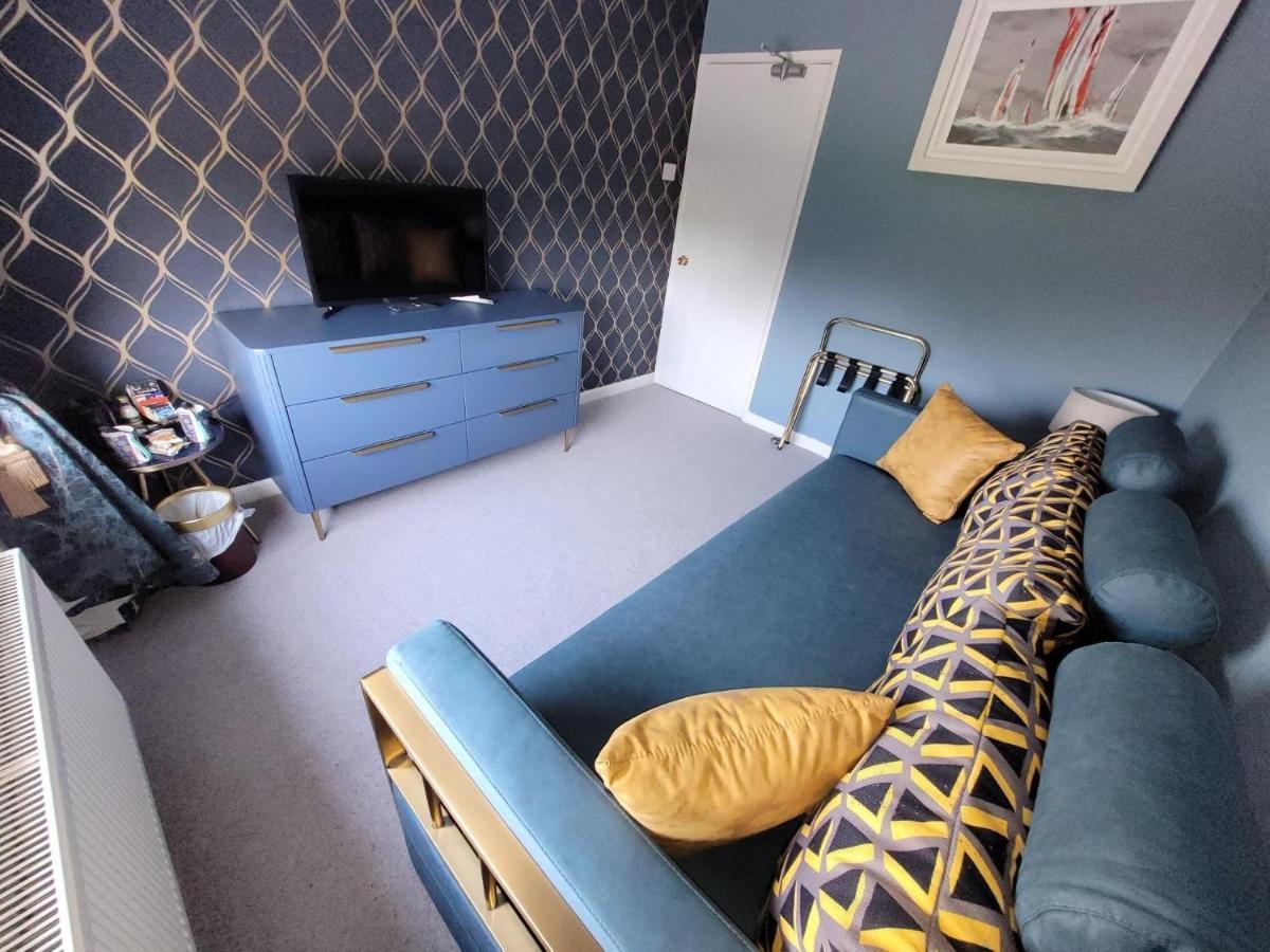 The Station Guest House Galmpton ภายนอก รูปภาพ