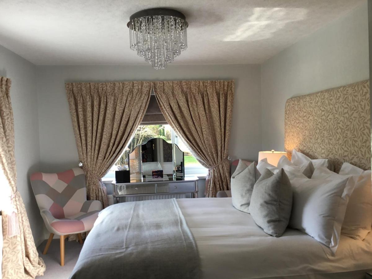 The Station Guest House Galmpton ภายนอก รูปภาพ