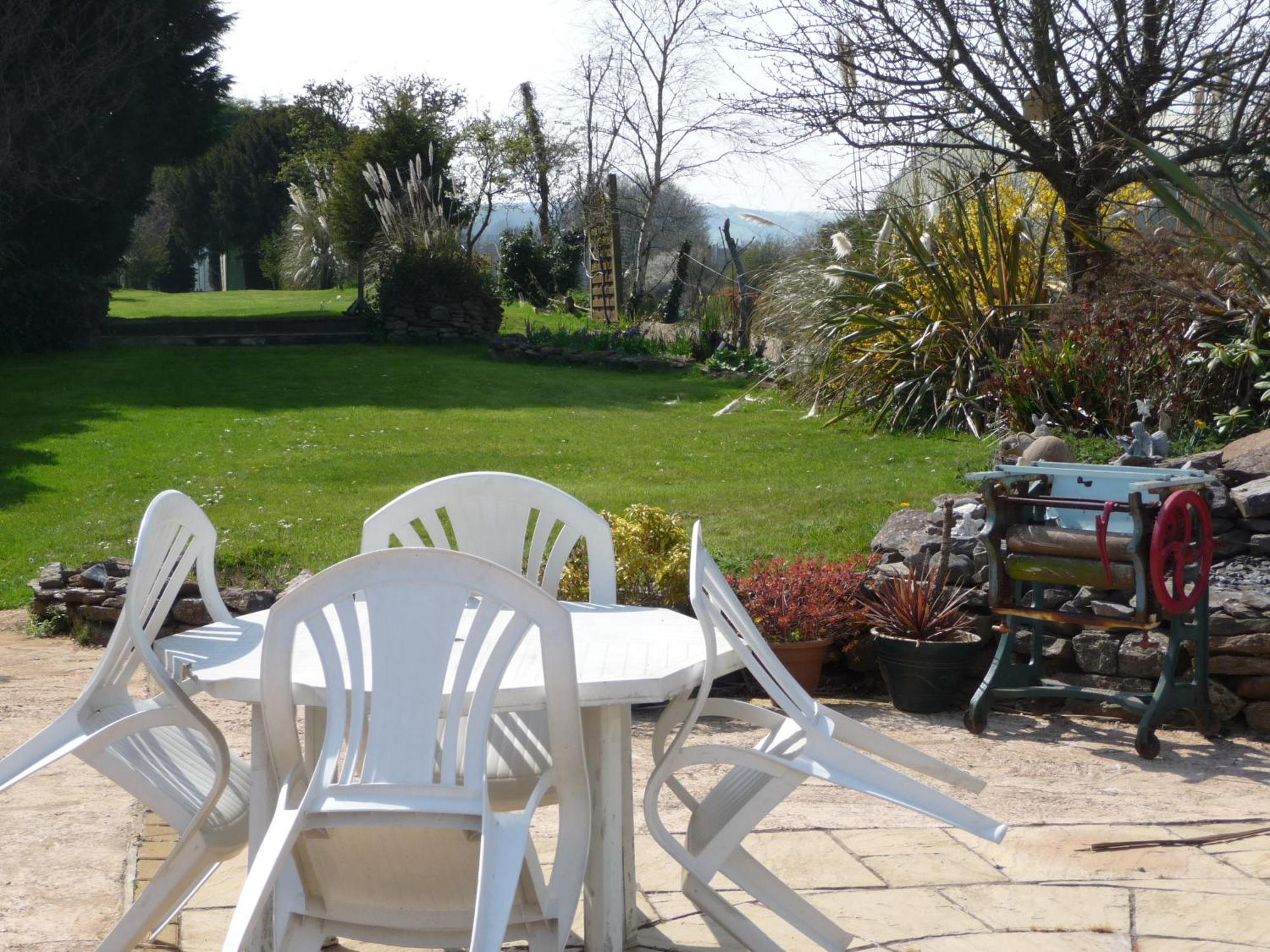 The Station Guest House Galmpton ภายนอก รูปภาพ